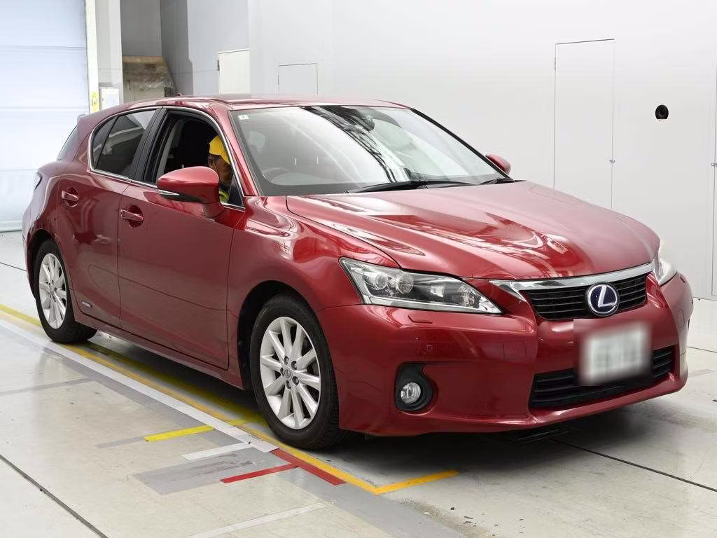 LEXUS CT200H