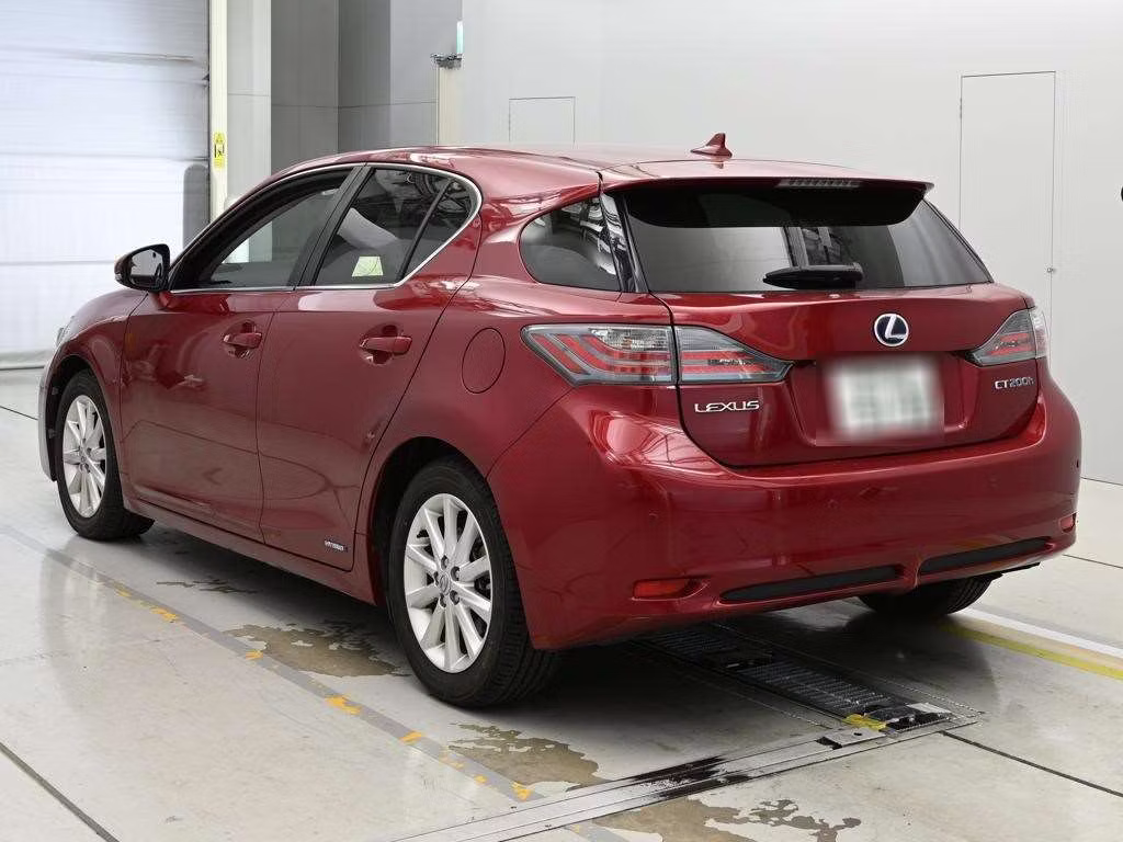 LEXUS CT200H
