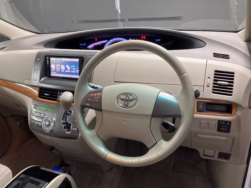 TOYOTA ESTIMA