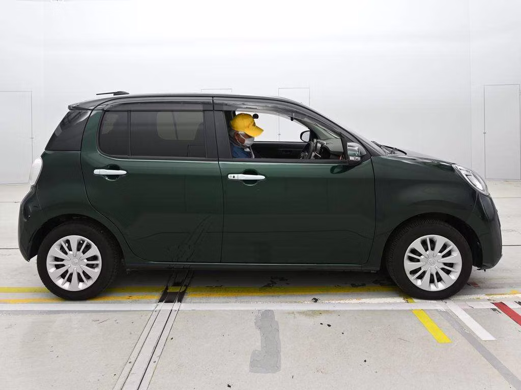 TOYOTA PASSO