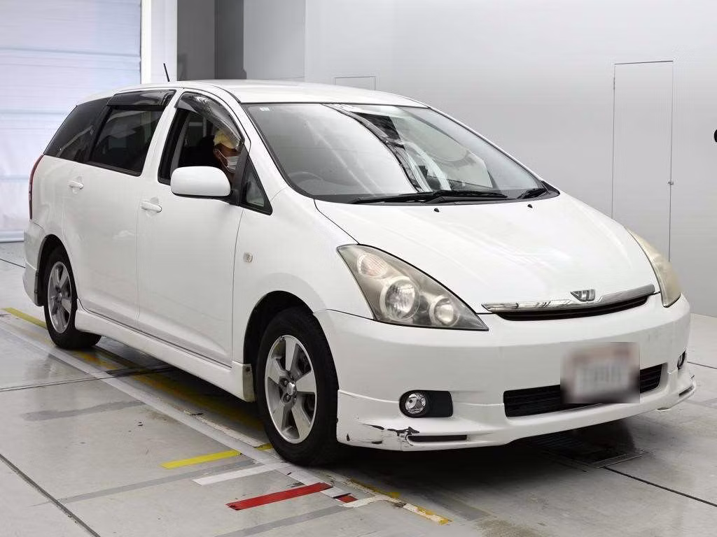 TOYOTA WISH