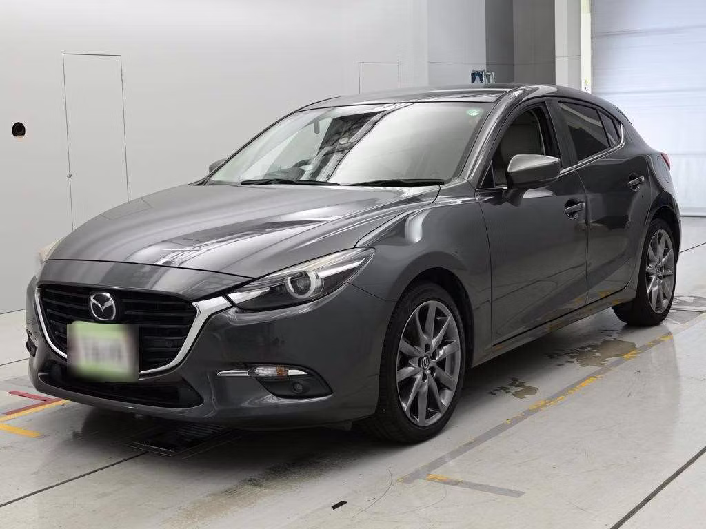 MAZDA AXELA