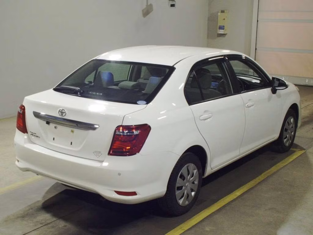 TOYOTA COROLLA AXIO