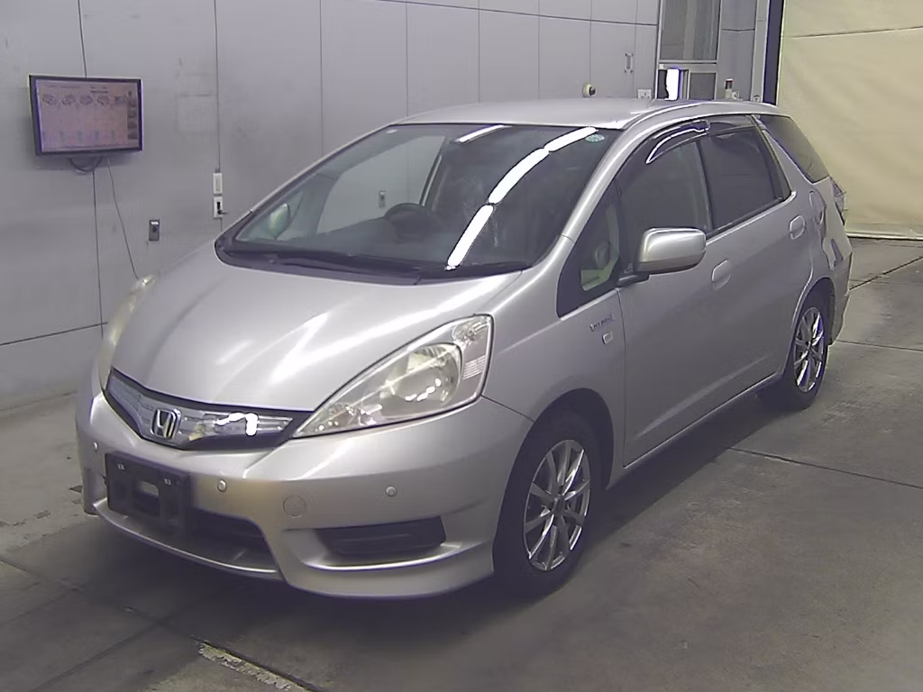 HONDA FIT SHUTTLE