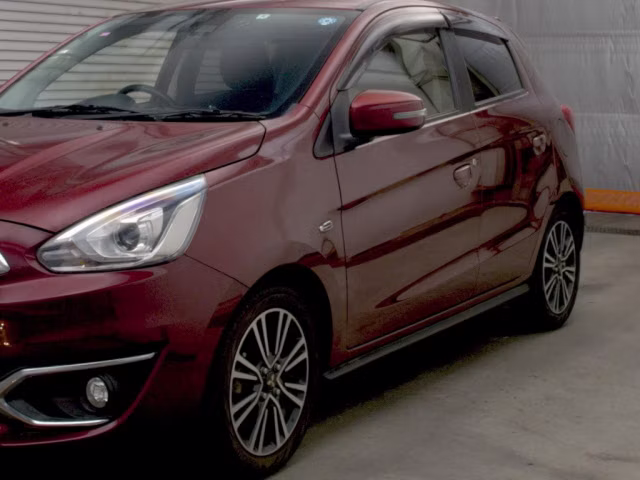 MITSUBISHI MIRAGE