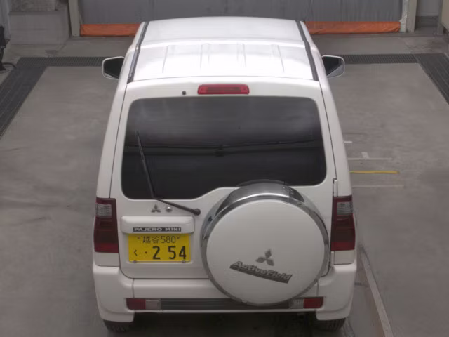 MITSUBISHI PAJERO MINI