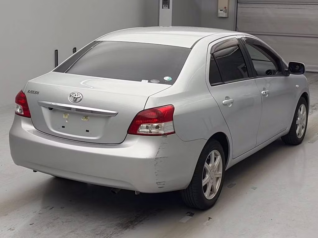 TOYOTA BELTA