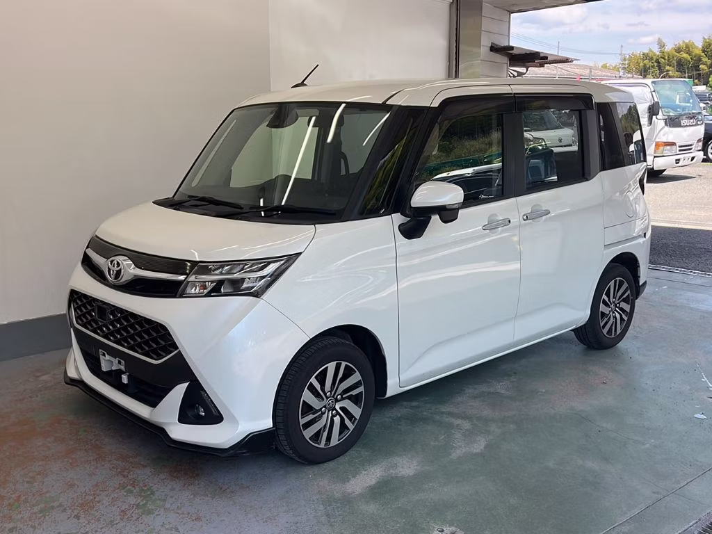 TOYOTA TANK