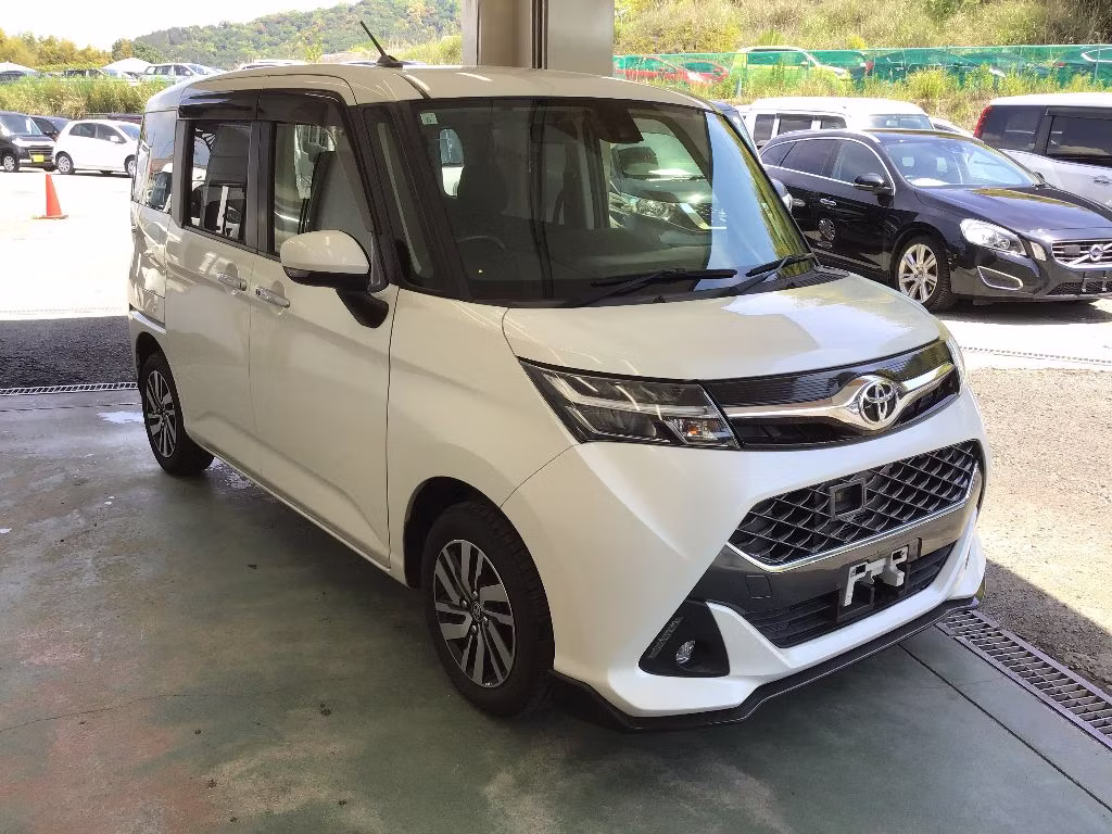 TOYOTA TANK