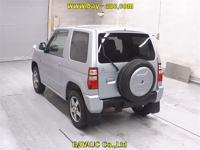 MITSUBISHI PAJERO MINI