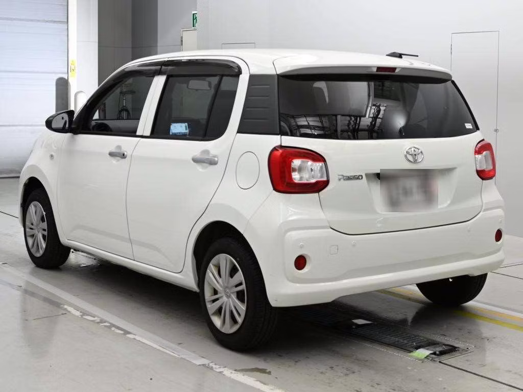 TOYOTA PASSO
