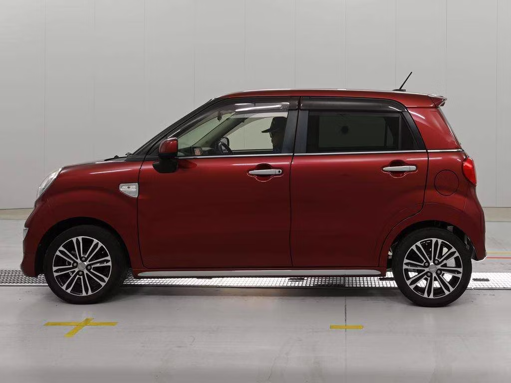 DAIHATSU CAST
