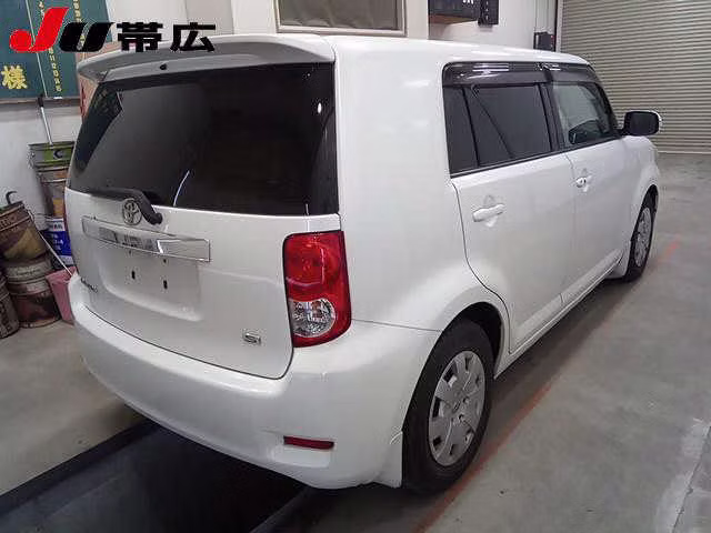 TOYOTA COROLLA RUMION