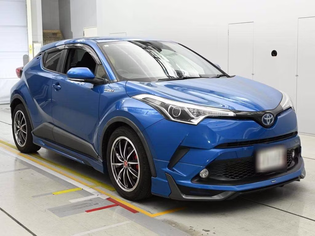 TOYOTA C-HR