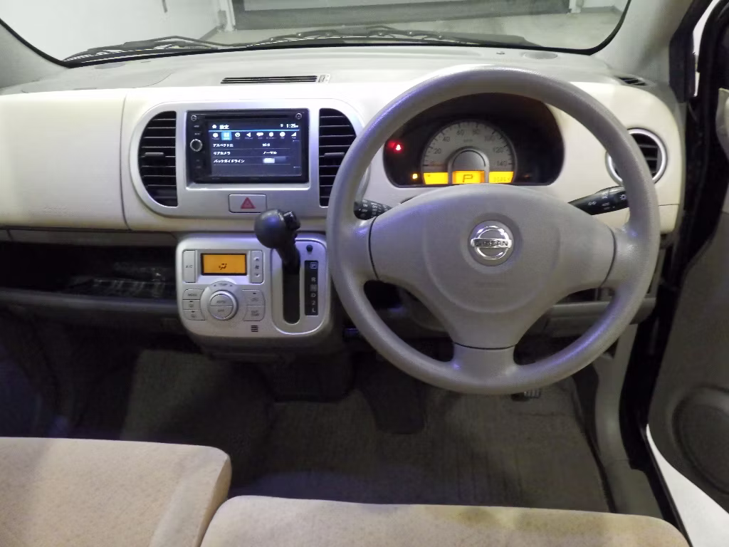 NISSAN MOCO