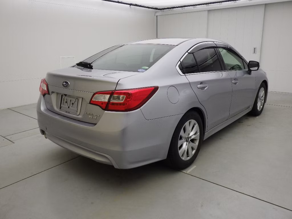 SUBARU LEGACY B4