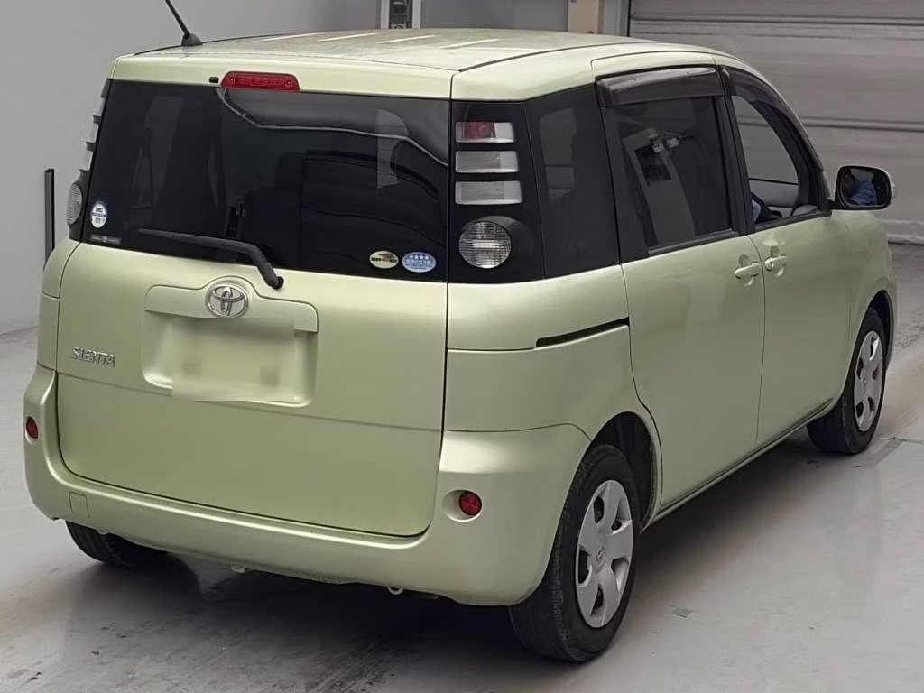 TOYOTA SIENTA