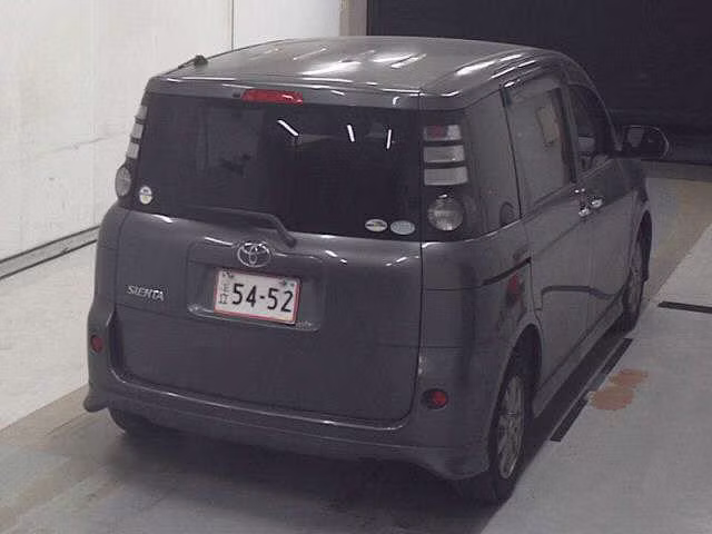 TOYOTA SIENTA