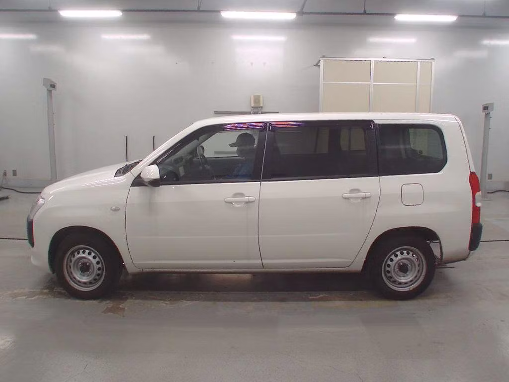MAZDA FAMILIA