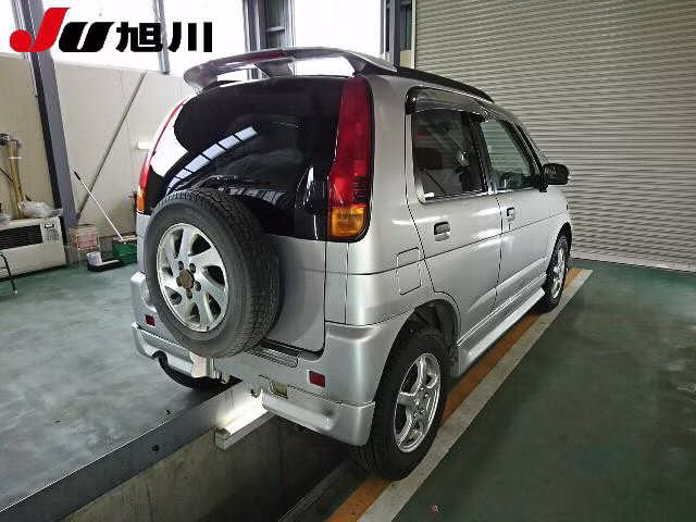 DAIHATSU TERIOS KID