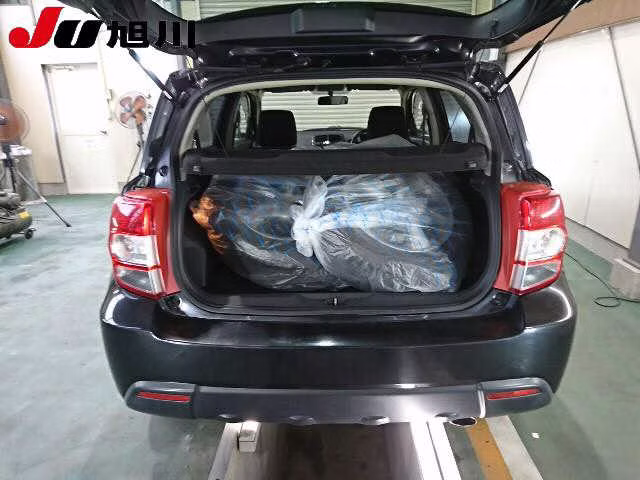TOYOTA IST