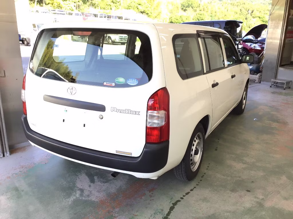 TOYOTA PROBOX