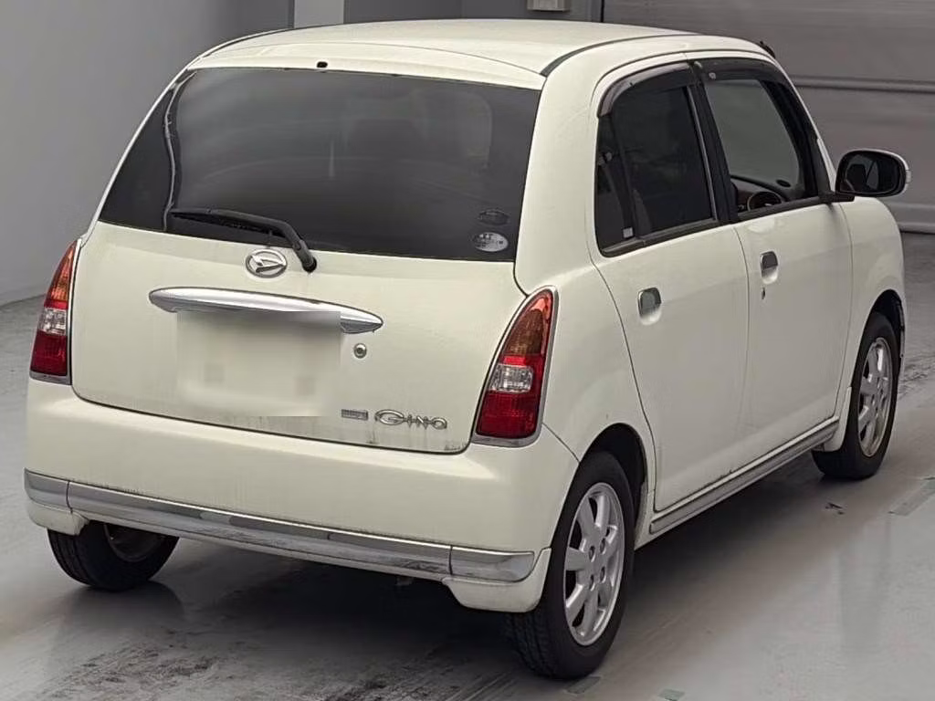 DAIHATSU MIRA GINO