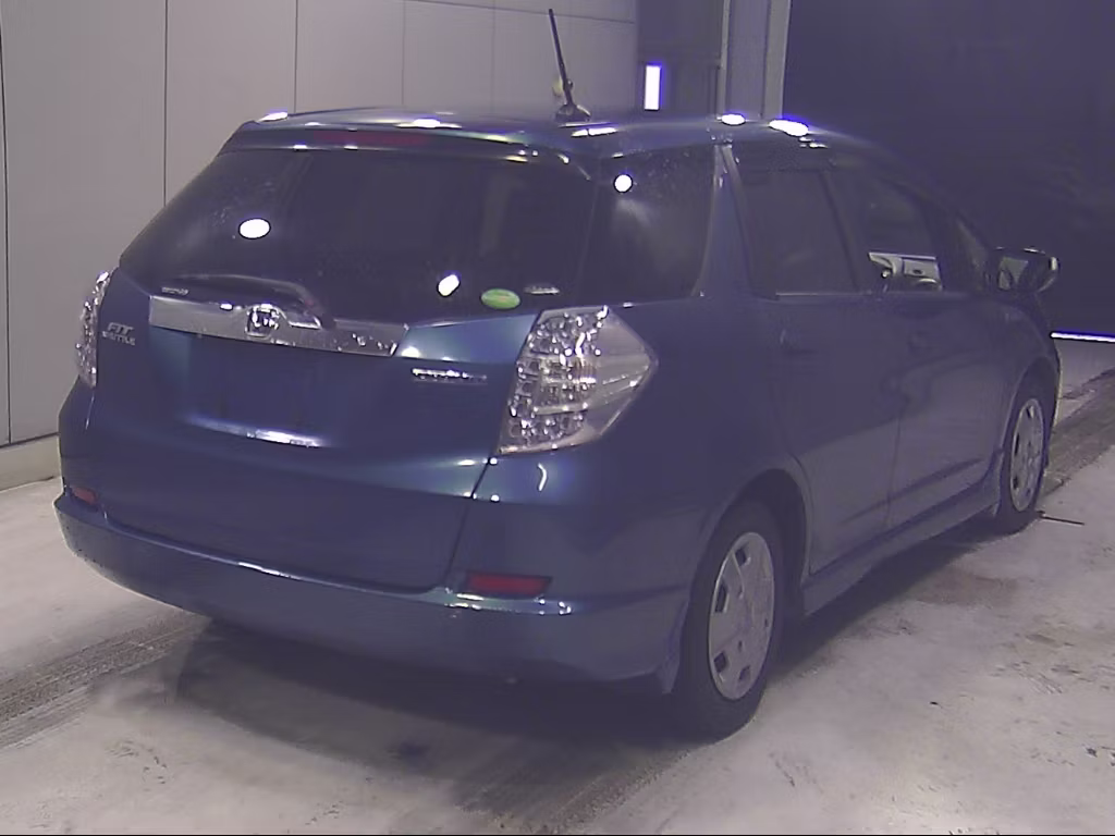 HONDA FIT SHUTTLE