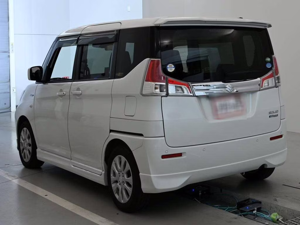 SUZUKI SOLIO