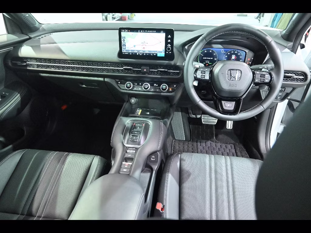 HONDA ZR-V