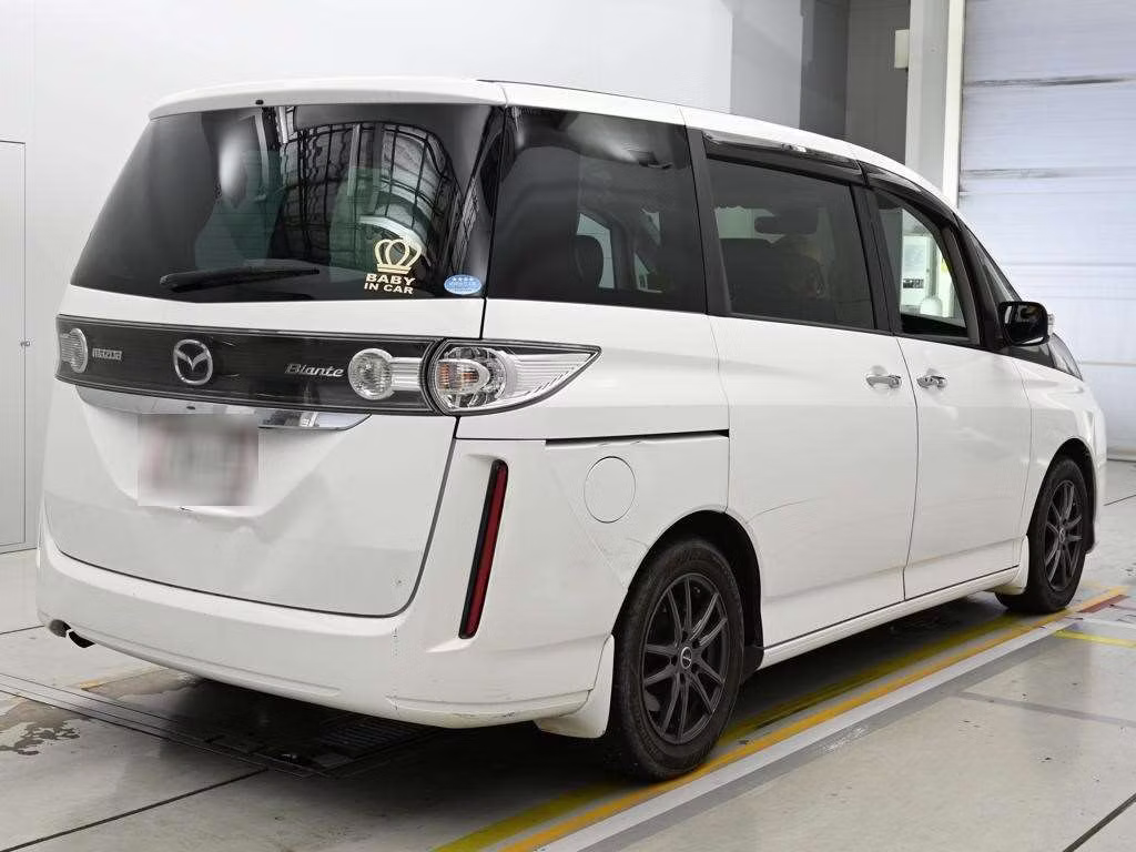 MAZDA BIANTE