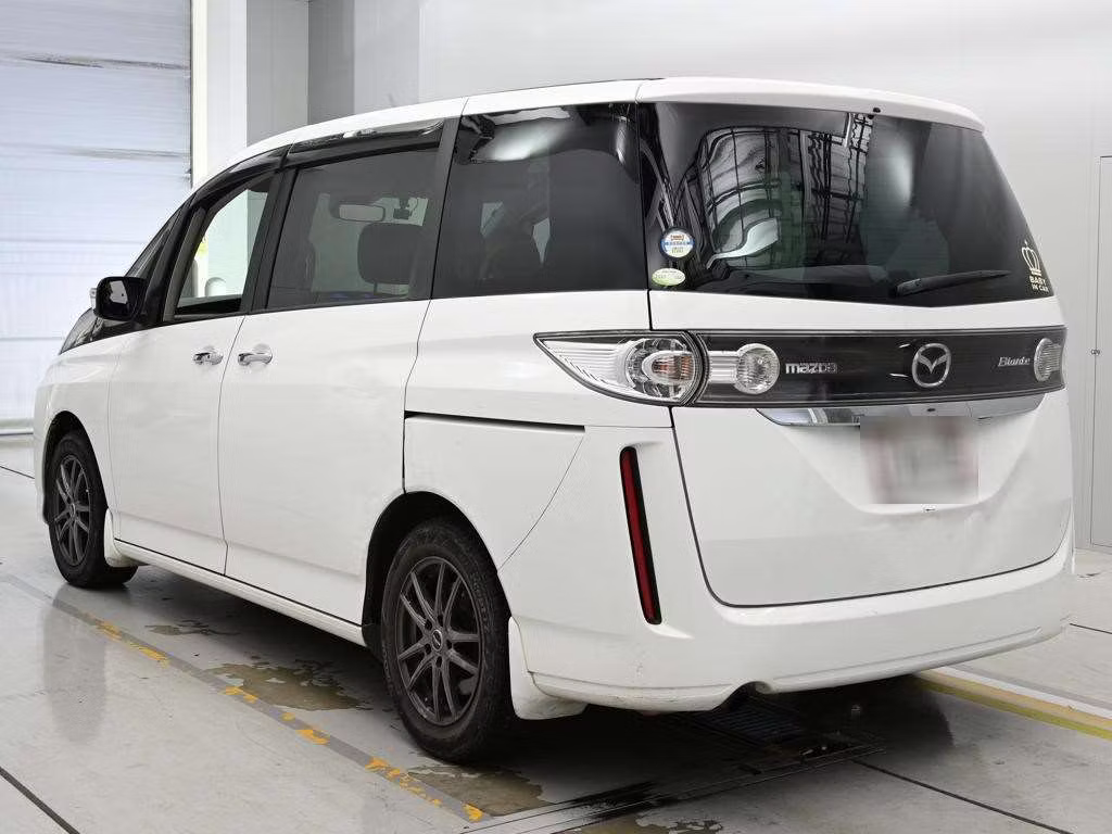 MAZDA BIANTE