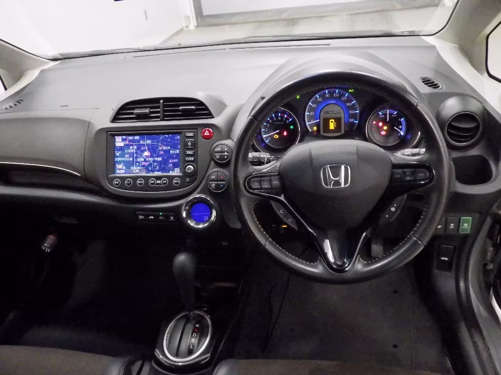 HONDA FIT SHUTTLE