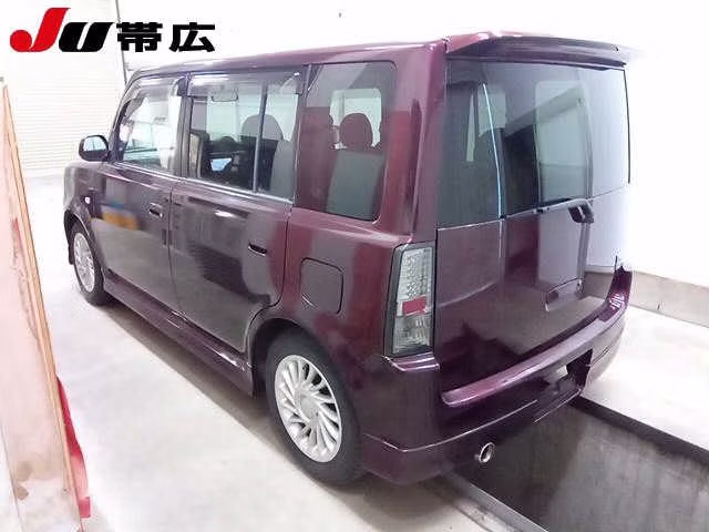 TOYOTA BB