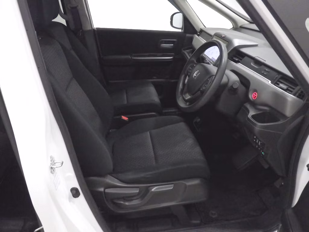HONDA FREED+