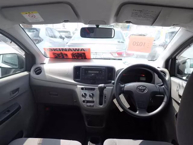 TOYOTA PIXIS EPOCH