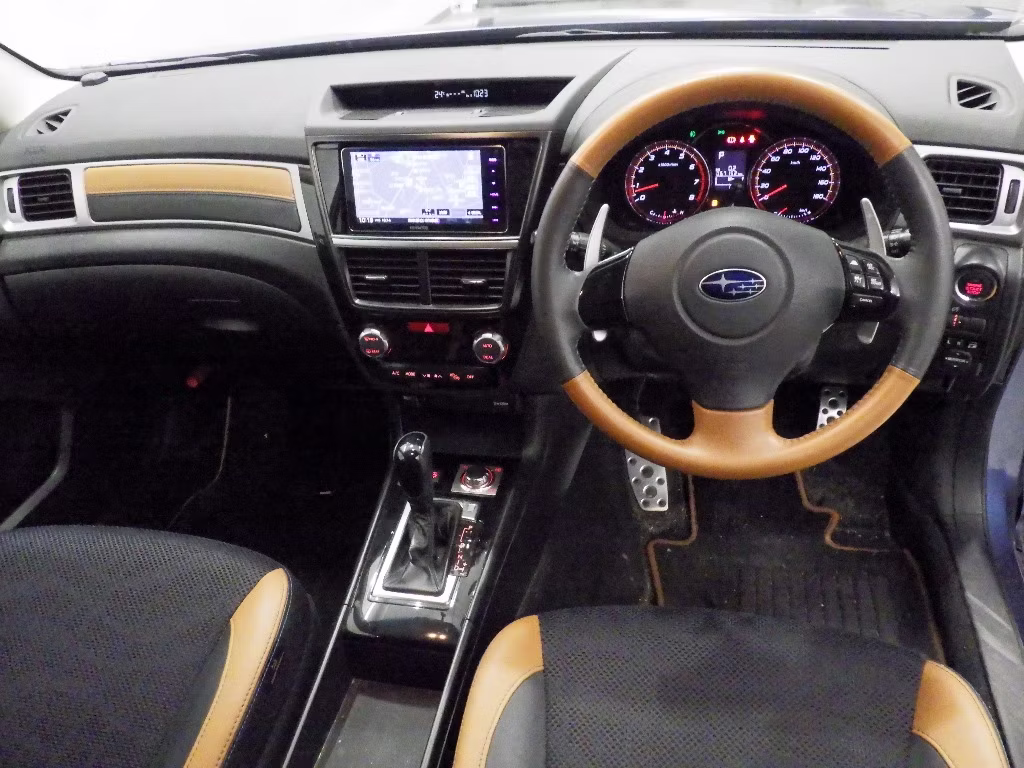SUBARU EXIGA CROSSOVER 7