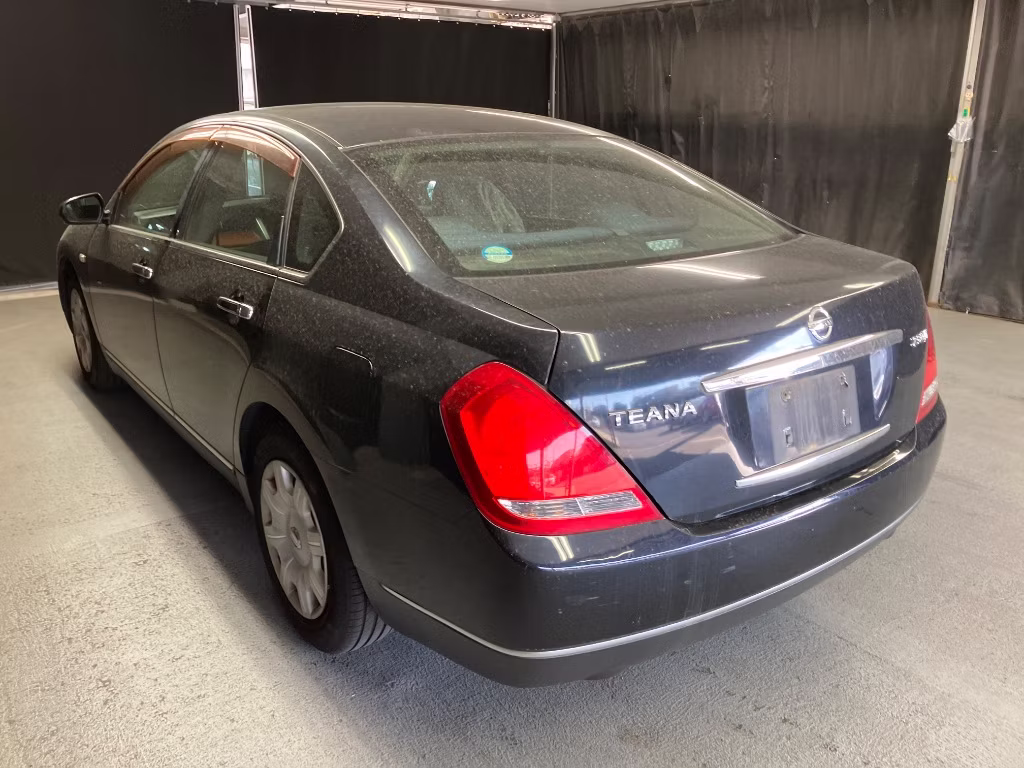 NISSAN TEANA