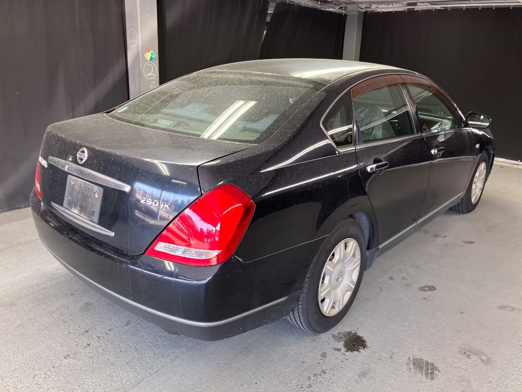 NISSAN TEANA
