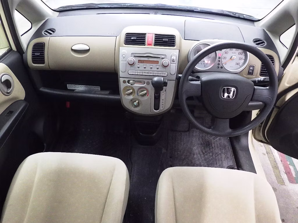HONDA LIFE