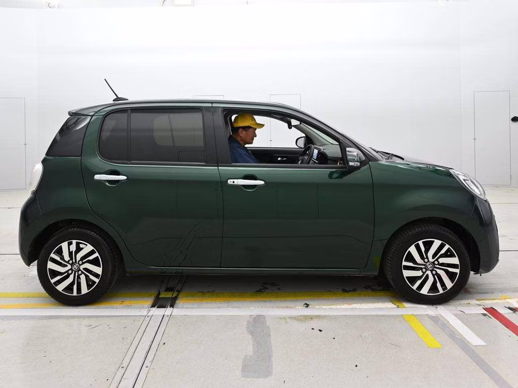 TOYOTA PASSO