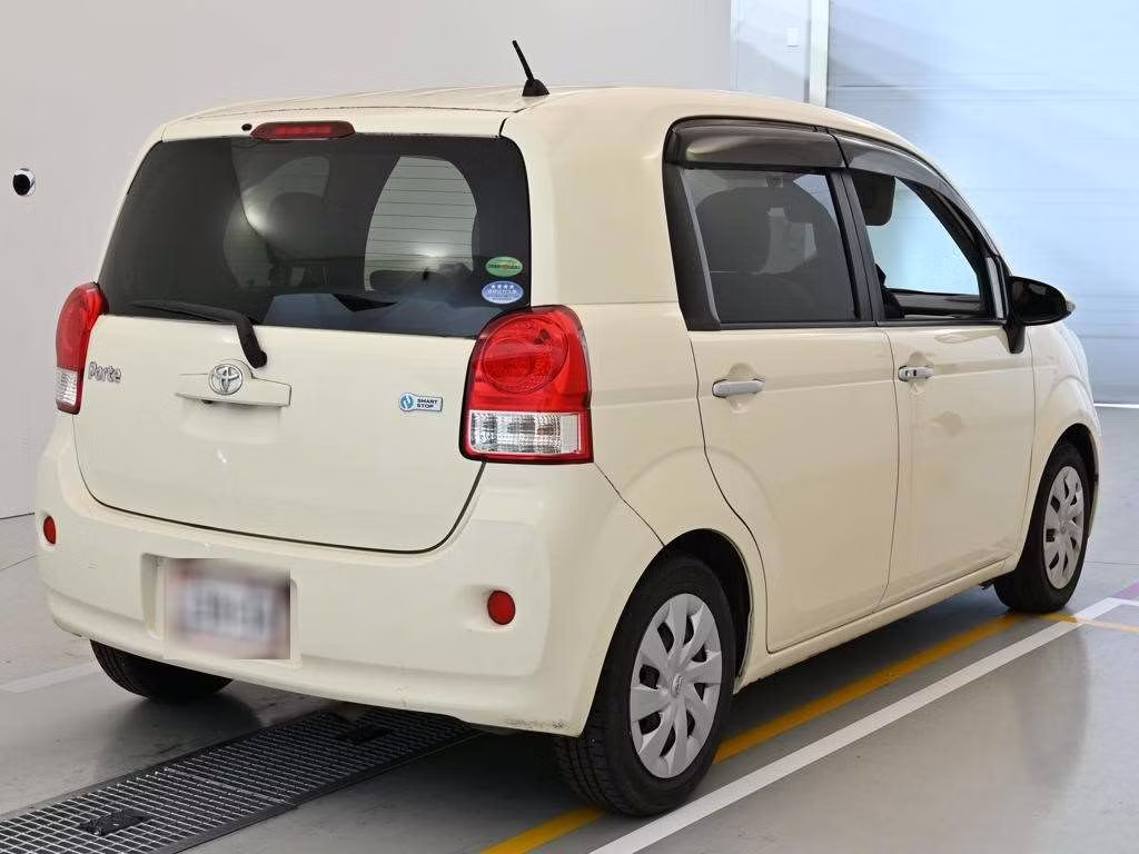 TOYOTA PORTE
