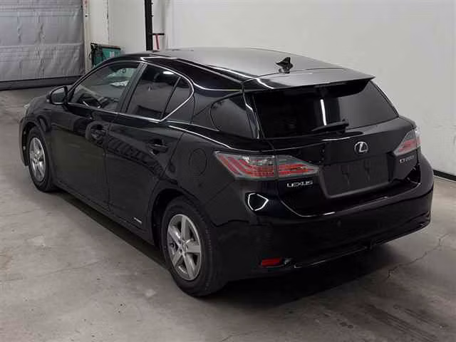 LEXUS CT200H