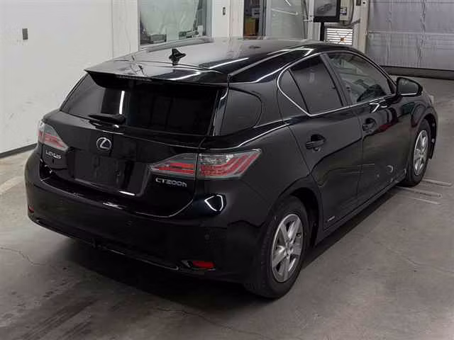 LEXUS CT200H