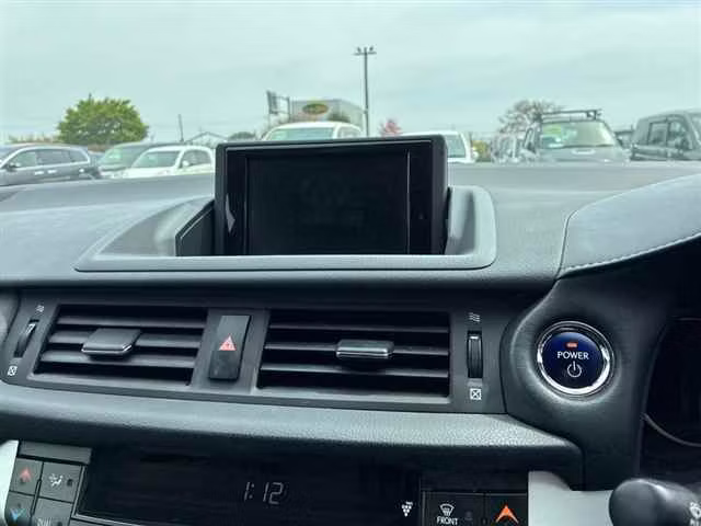 LEXUS CT200H