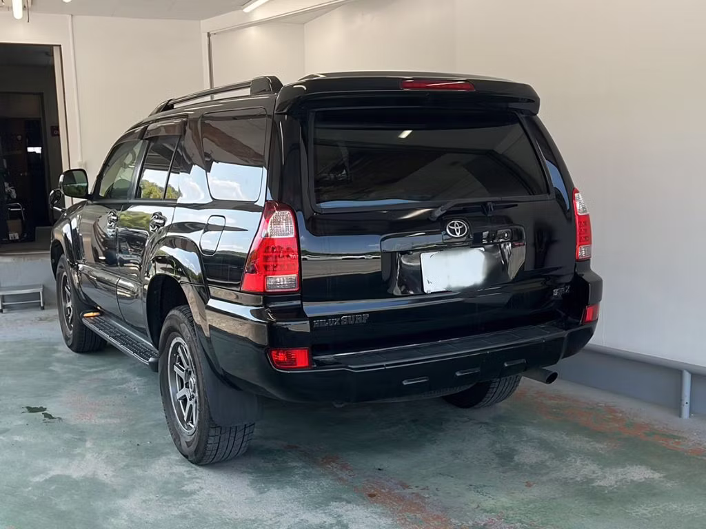 TOYOTA HILUX SURF