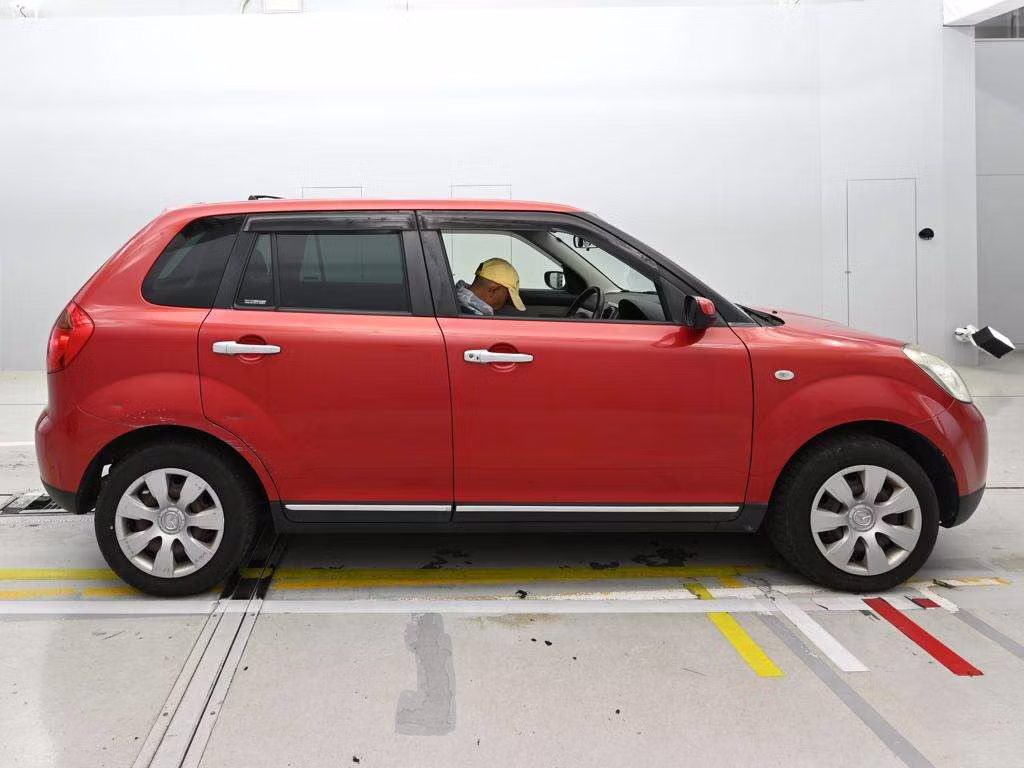 MAZDA VERISA