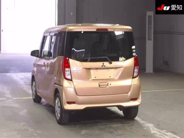MITSUBISHI EK SPACE