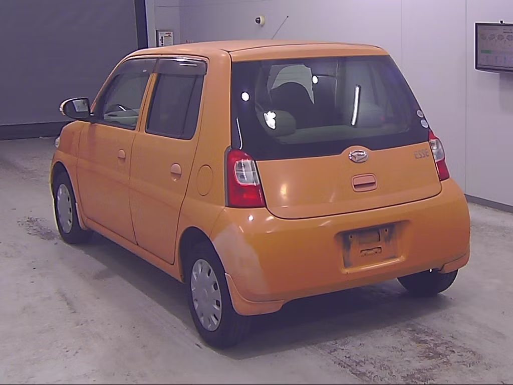DAIHATSU ESSE