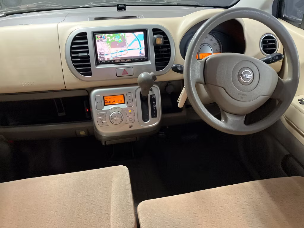 NISSAN MOCO